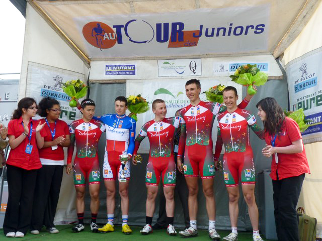 第2ステージのチームTT 優勝のUSSA PAVILLY BARENTIN