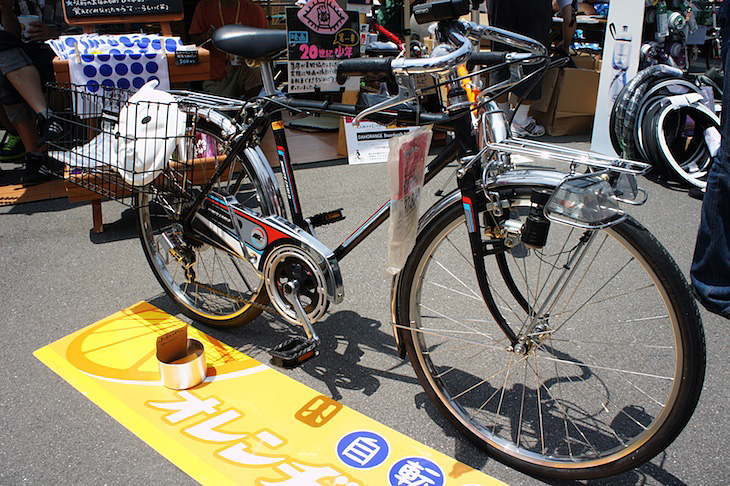 1970年代に一斉を風靡したこの自転車は、栃木県の自転車店オレンヂジュースが展示