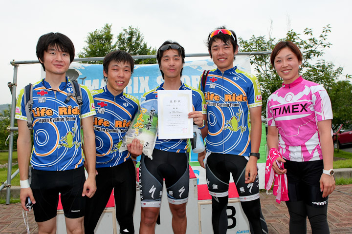 120分エンデューロ チーム優勝のLife Ride龍 エンデューロ系主体で活動する、加古川市からやってきた同じ職場の同期チーム。さすがのチームワークでした
