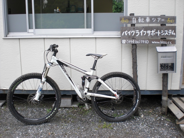 長瀞が自転車に乗るにはうってつけの地という考えの元から、ここで活動を開始したバイクライフサポートシステム