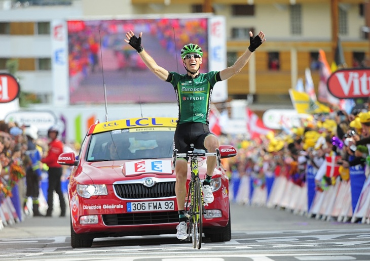 2011年ツール・ド・フランス第19ステージのラルプ・デュエズにフィニッシュするピエール・ロラン（フランス、当時ユーロップカー）