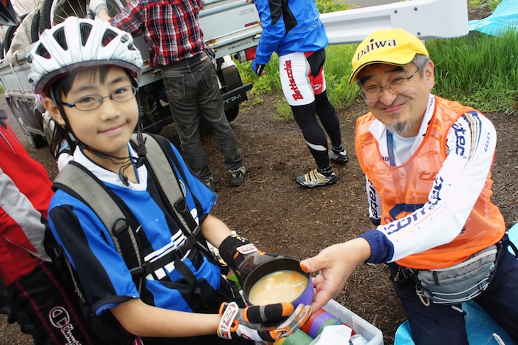 頑張ったあとは、待望のお昼ご飯