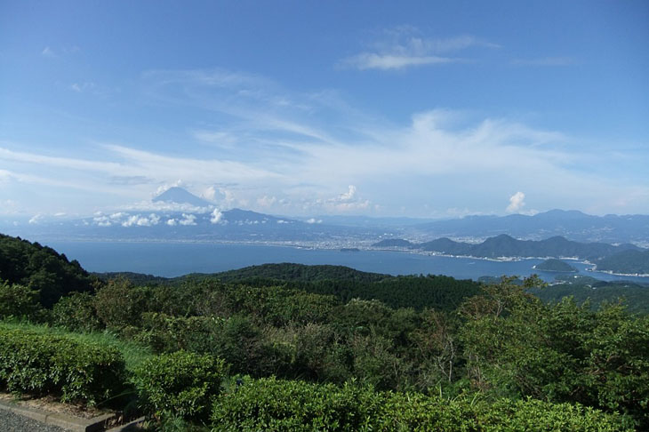 だるま山高原レストハウスからの富士の絶景