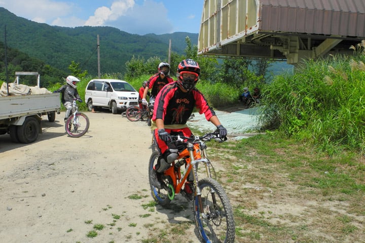 週末ともなると多くのMTBライダーが訪れる