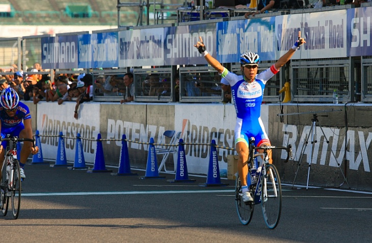 盛 一大 (愛三工業レーシング)を下した畑中 勇介(シマノレーシング)