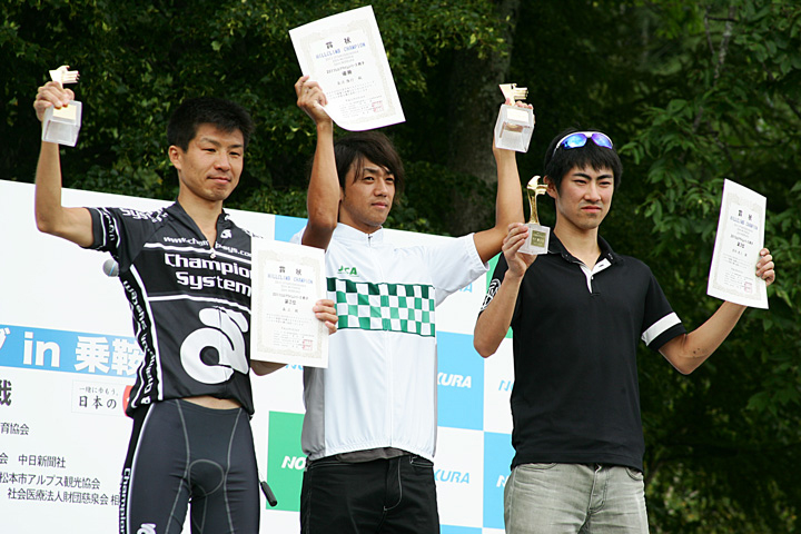 ヒルクライムシリーズ戦の男子チャンプは長沼隆行(VAX MIZUTANI GDR)