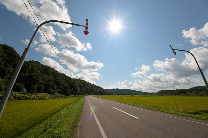 第3ステージはひたすら農場や牧草地帯を走る