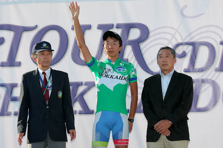 個人総合時間&ポイント賞 西薗良太(シマノレーシング)