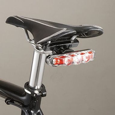ラピッド 5リア用モデル TL-LD650(オプションのRM-1ブラケットを使用して取り付けた状態)