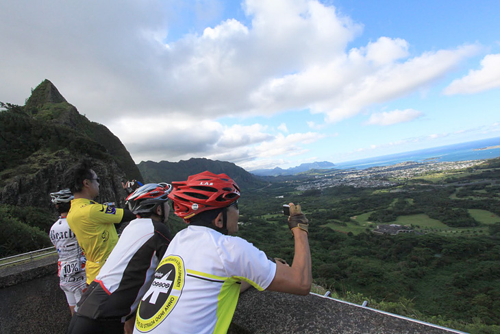 無事に展望台に到着すると、大パノラマが待っている