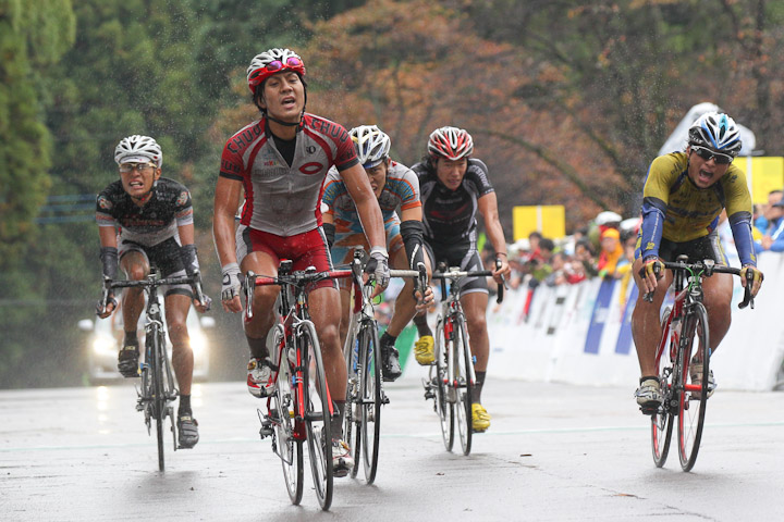 ジャパンカップ2011オープン男子で2位に入った飯野智行(中央大学)