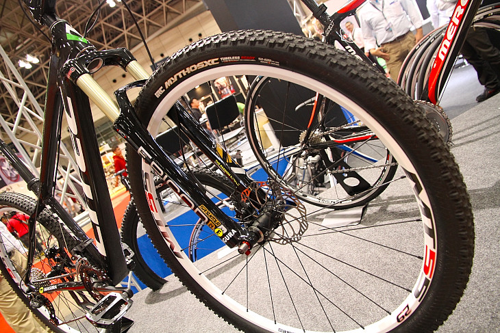 待望の29er用モデルがMYTHOS XCチューブレスシリーズに登場