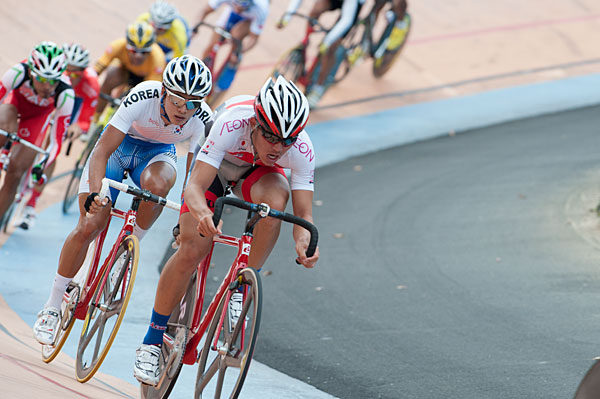 男子エリートポイントレースで優勝した盛 一大(愛三工業レーシング)