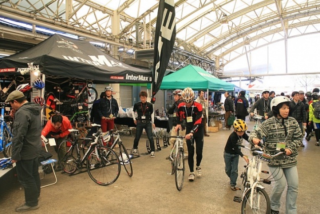 家族で楽しめる参加型自転車イベント 湘南バイシクル・フェス（写真は2010年より）