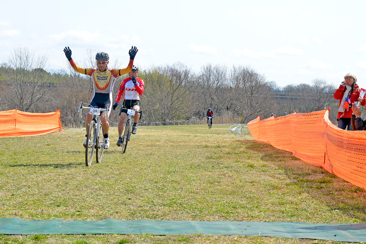 60分耐久優勝國吉正紀