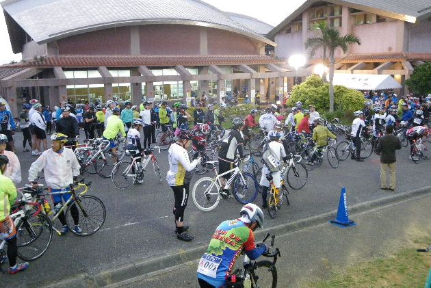 160kmのセンチュリーコースに挑む皆さん