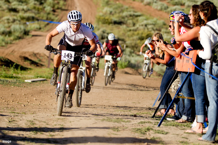 仲間とでも個人でも参加できるXC耐久レース（イメージ）