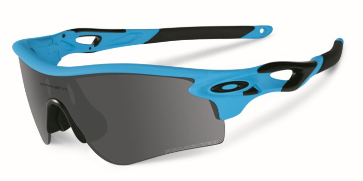 Matte Glacier+Polished Black Black Iridium Polarized(42,000円)