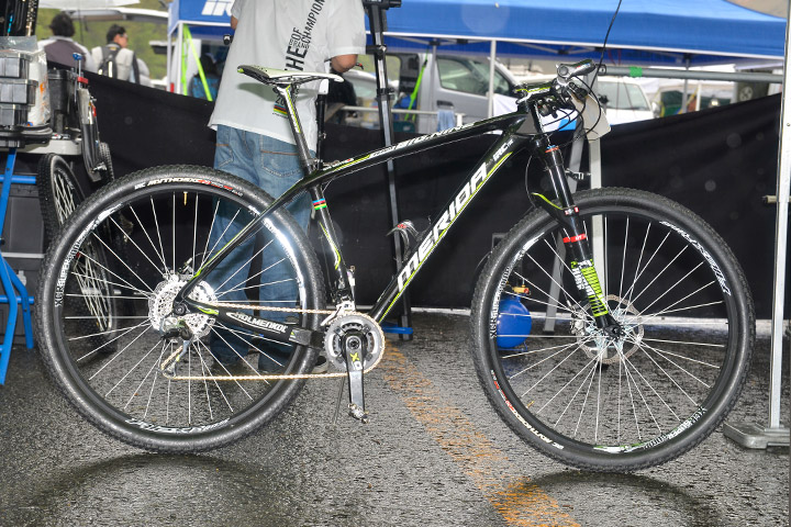 斉藤亮(MIYATA-MERIDA)のメリダBIG.NINE CARBON