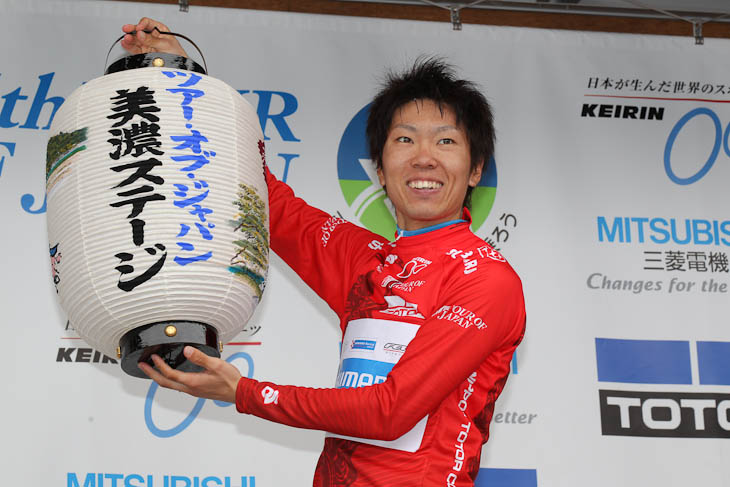 逃げ続けた畑中勇介(シマノレーシング)が山岳賞リーダーに