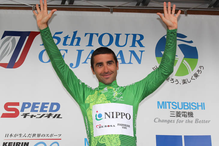 個人総合リーダーはマキシミリアーノ・リケーゼ（チームNIPPO）に