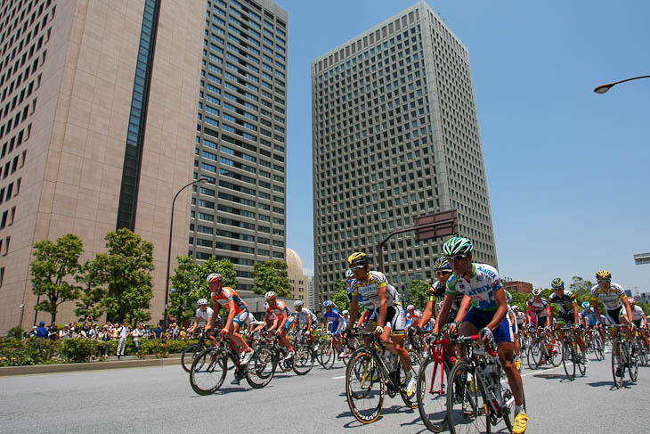 日比谷公園前をスタート、最終ステージが始まった