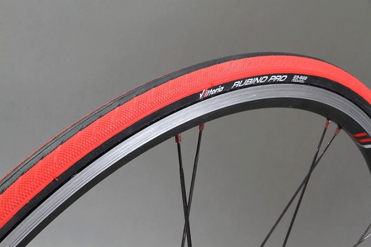 SALE／55%OFF】 2本セット Vittoria ヴィットリア Rubino ルビノ Pro 3 Folding Clincher Tyre  700c フルブラック 黒 並行輸入品 fucoa.cl