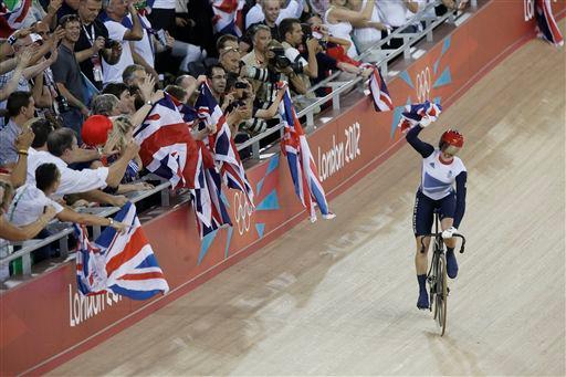 女子ケイリン 優勝したヴィクトリア・ペンドルトン(イギリス)