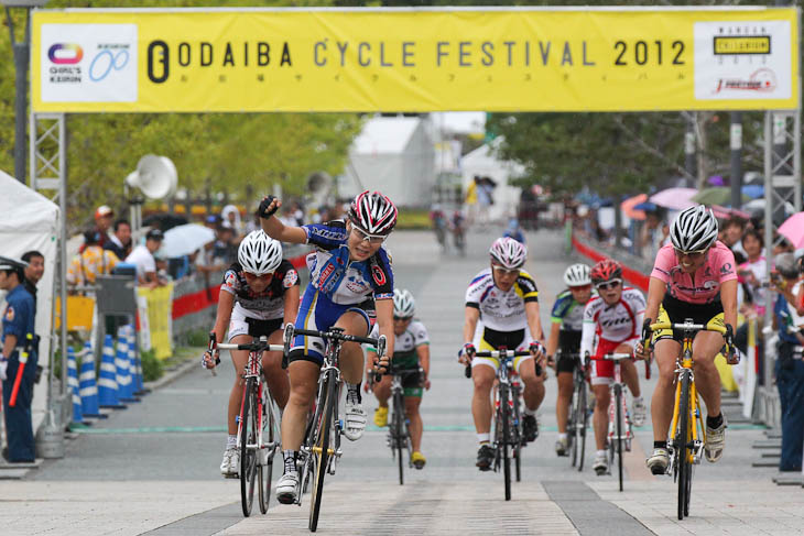 女子決勝 智野真央(MUUR zero Velofutur)が優勝