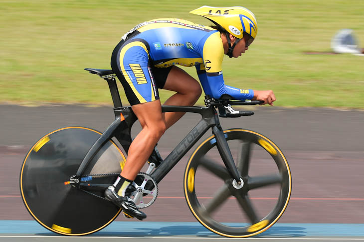 男子4kmインディヴィデュアル・パーシュート 1位 橋本英也(鹿屋体育大)4分38秒836