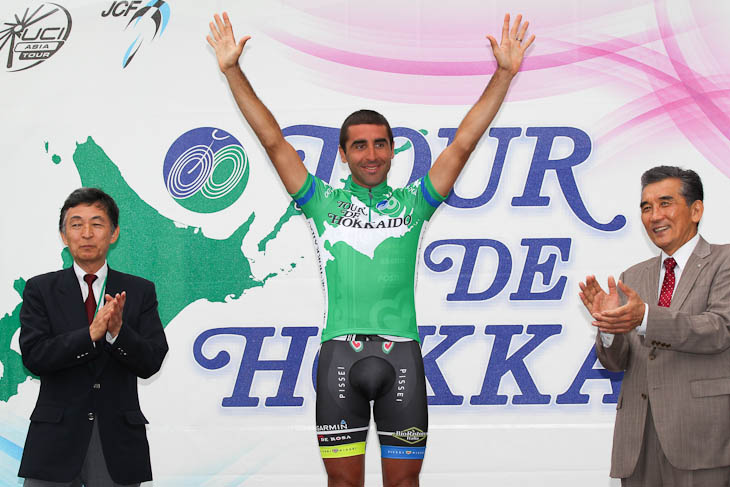 マキシミリアーノ・リケーゼ(チームNIPPO)が総合リーダーに