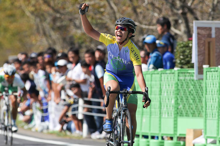 少年、小林泰正（群馬）が優勝