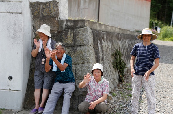 沿道で応援してくれた陸前高田のみなさん