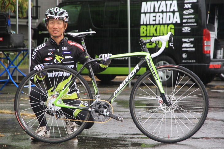 斎藤 亮 (MIYATA-MERIDA BIKING TEAM )　MERIDA CycroCross