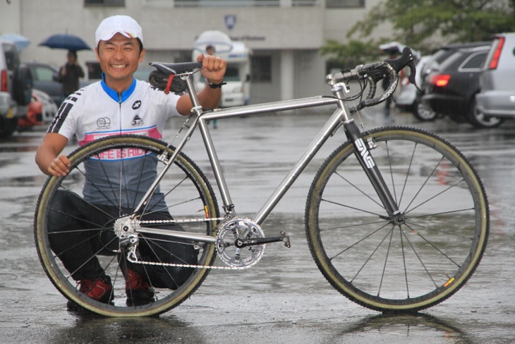 三上 和志 (cycleclub3UP) FIREFLY チタン