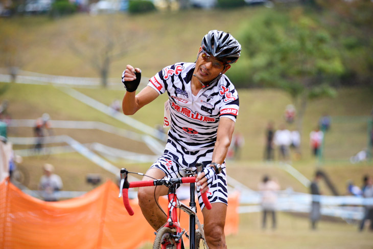 CM1 優勝した石井宗徳(焼鳥山鳥R)