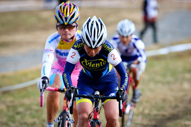 エリート女子、宮内佐季子(CLUBviento)が初優勝。豊岡英子(パナソニックレディース)は7連覇でストップ