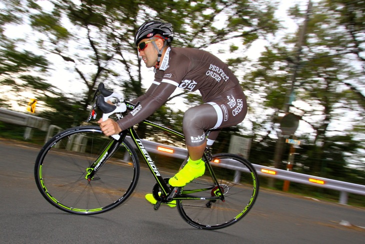 「軽さ故のピーキーさが無く、オールラウンドに使えるレーシングバイク」諏訪孝浩(BIKESHOP SNEL)