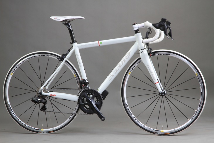 BACCHUS 01 Di2 ULTEGRA WHITE LIMITED EDITION