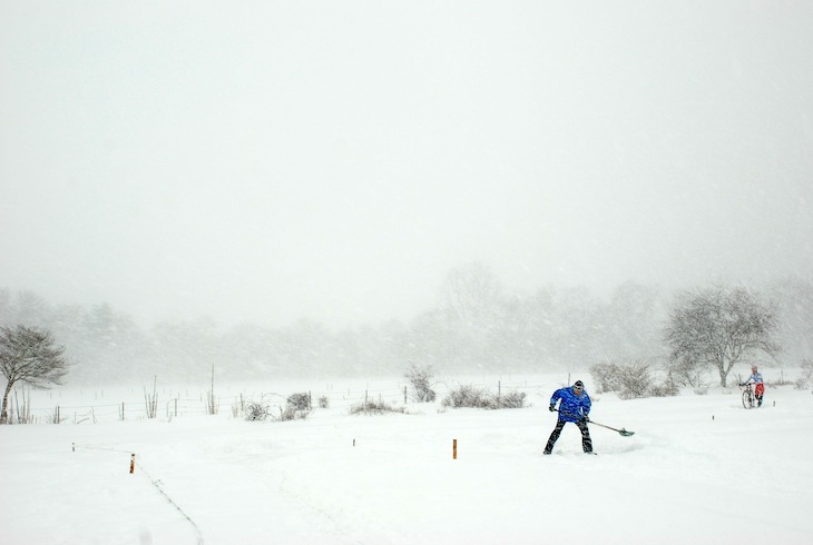 コースに入る除雪が追いつかないほどの降雪