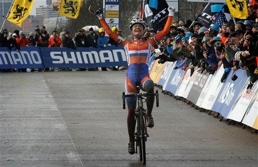 圧倒的な力で6度目の世界チャンピオンに輝いたマリアンヌ・フォス（オランダ）