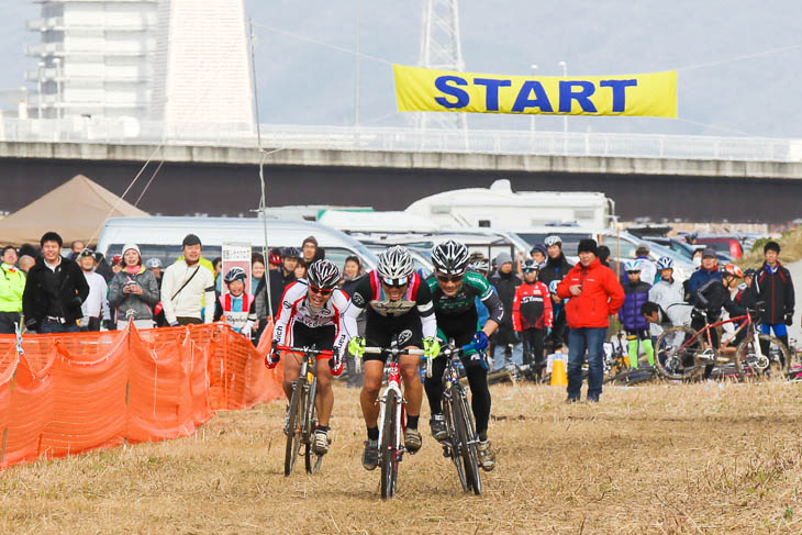 C2 3人のゴールスプリント