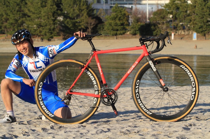渡辺将大さん(CycleClub)Shiztech CrossRacer Beta