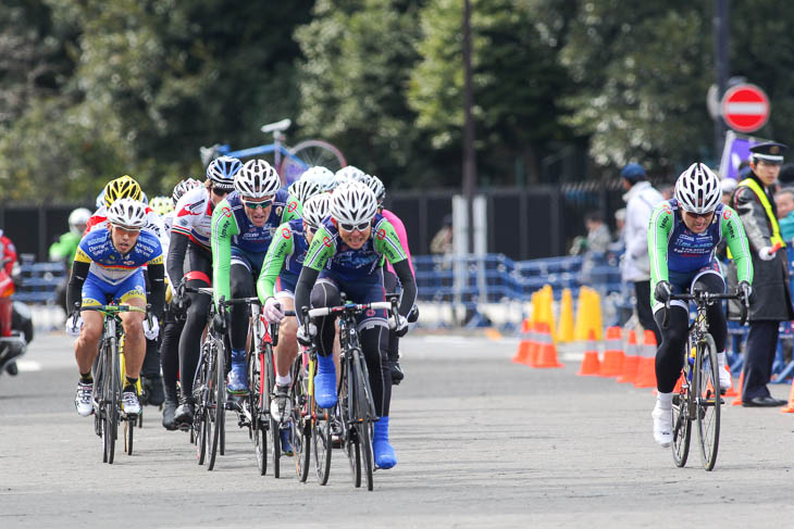 関東近郊の強豪ライダーが火花を散らすマスターズ