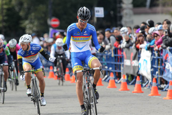 マスターズ 後半独走の倉林貴彦(なるしまフレンド)が優勝
