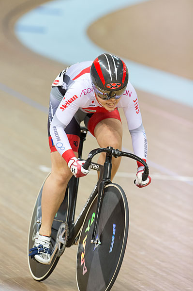 女子スプリント予選を走る前田佳代乃(鹿児島・鹿屋体育大学)