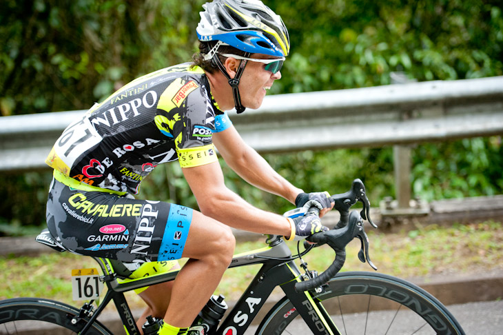 単独でワンを追走するジュリアン・アレドンド(コロンビア、チームNIPPO・デローザ)