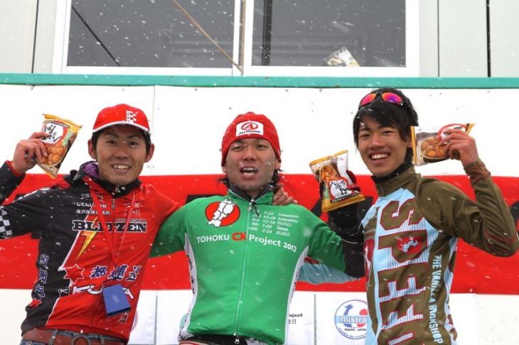 東北CXシリーズ表彰、C1チャンピオンは池本真也（和光機器-AUTHOR）2位は小坂光（宇都宮ブリッツエン）、3位は前田公平（Speedvagen Cyclocross Team）