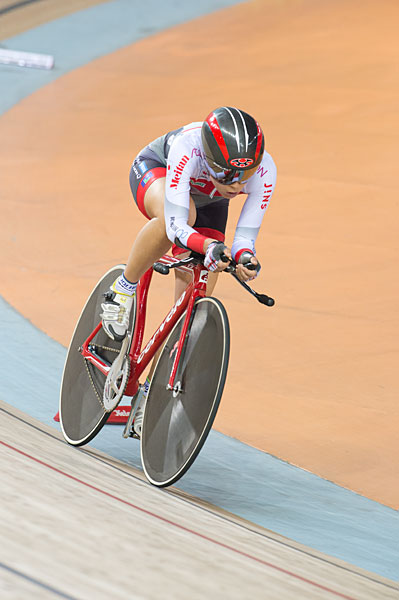 女子エリート3km個人パーシュート予選　1位　塚越さくら（鹿児島・鹿屋体育大学）3分46秒362（大会新）