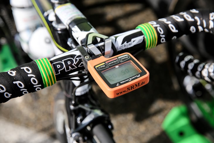ラボバンクから移籍したマイケル・マシューズ(オーストラリア、オリカ・グリーンエッジ)のSRMはオレンジのまま